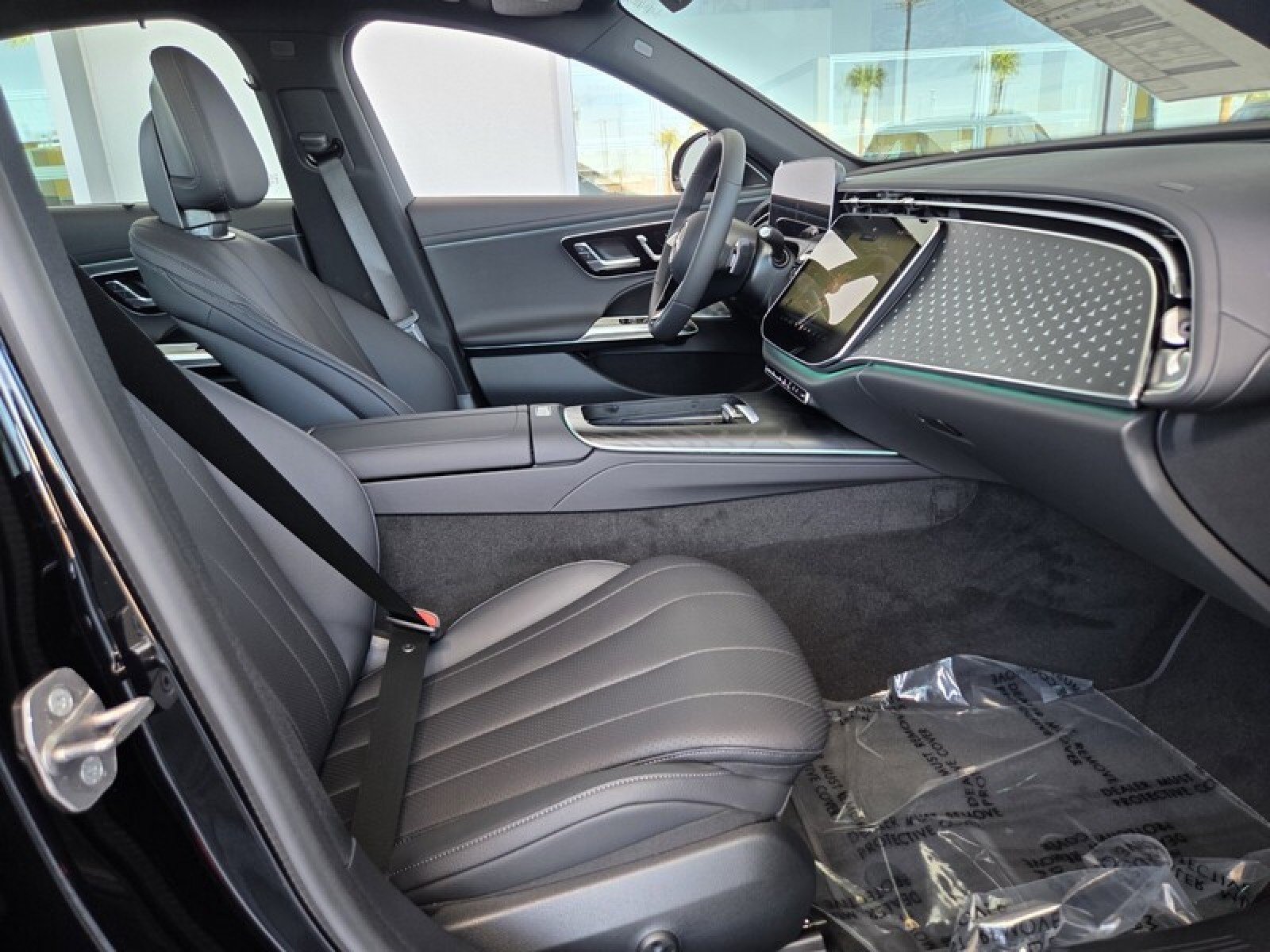 New 2027 Mercedes-Benz E 450 4MATIC Sedan image 16