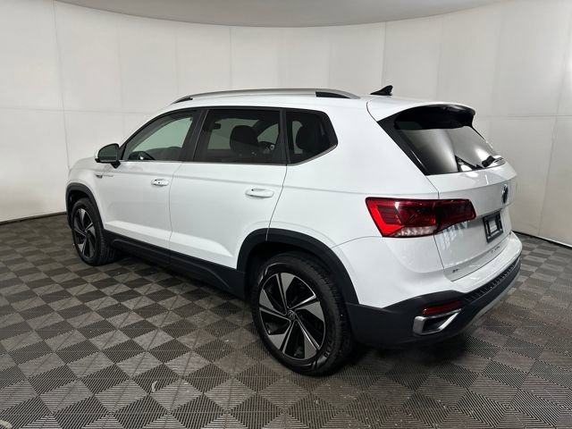 Used 2024 Volkswagen Taos SE image 5