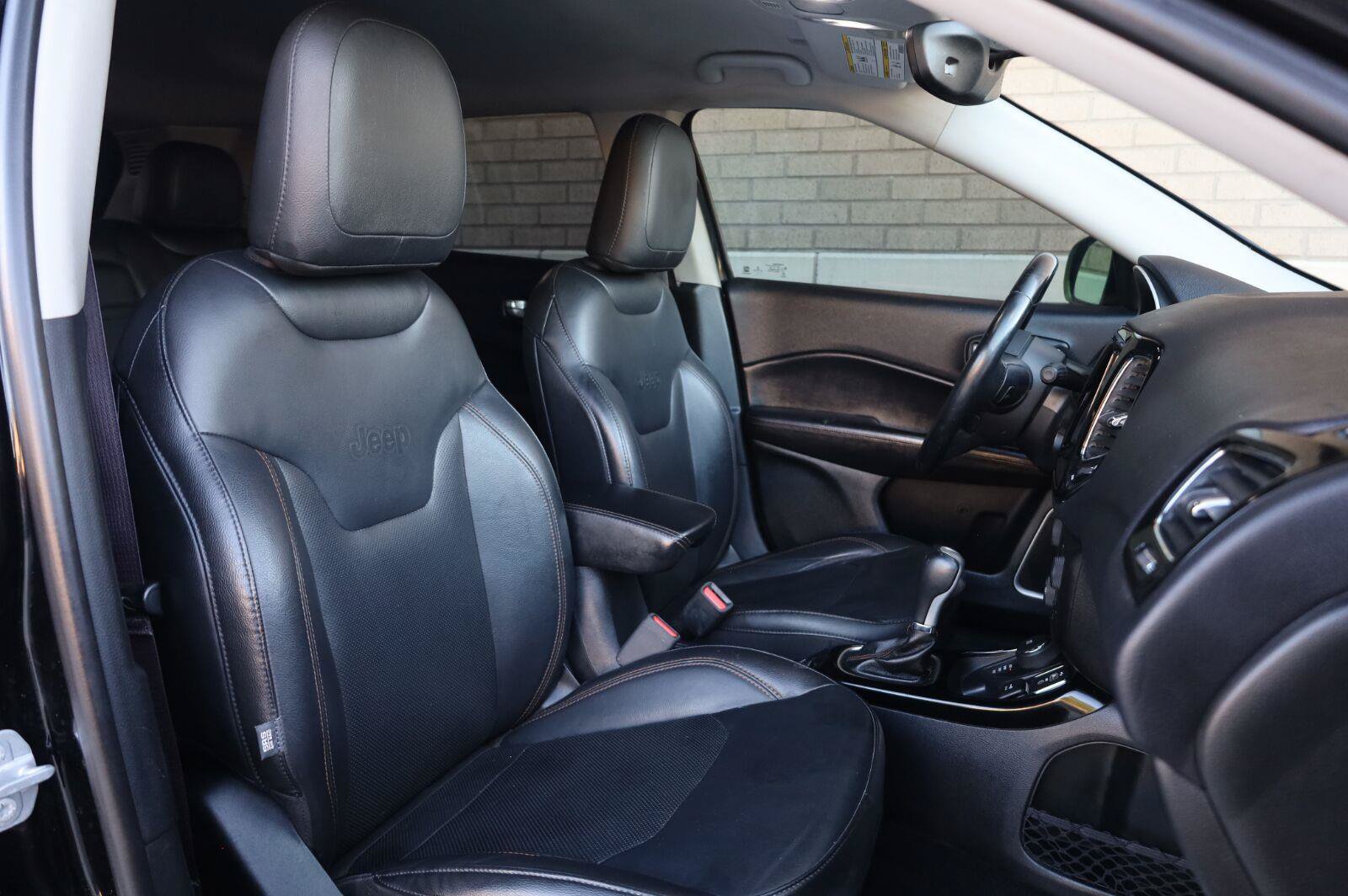 Used 2018 Jeep Compass Limited AWD/4WD image 27