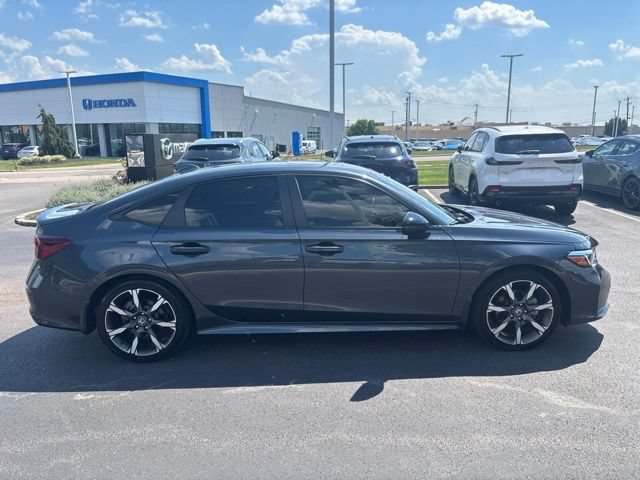 Used 2025 Honda Civic Sport image 6