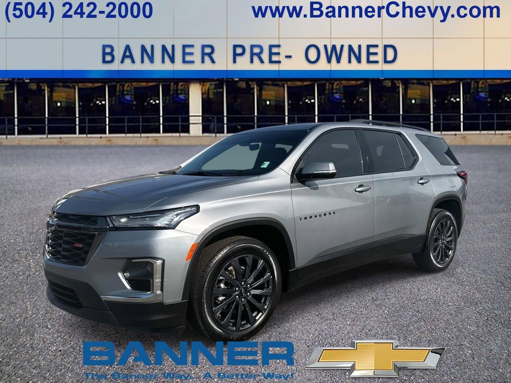 Certified 2023 Chevrolet Traverse RS image 1
