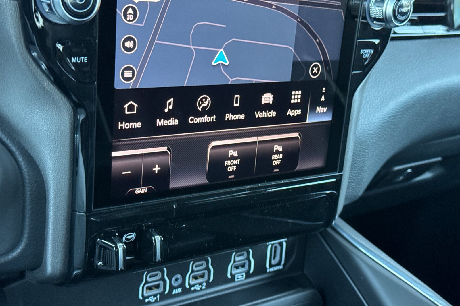 New 2026 RAM 1500 Laramie AWD/4WD image 19