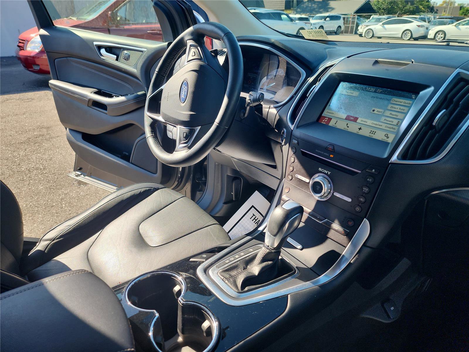 Used 2018 Ford Edge Titanium w/ Technology Package image 26