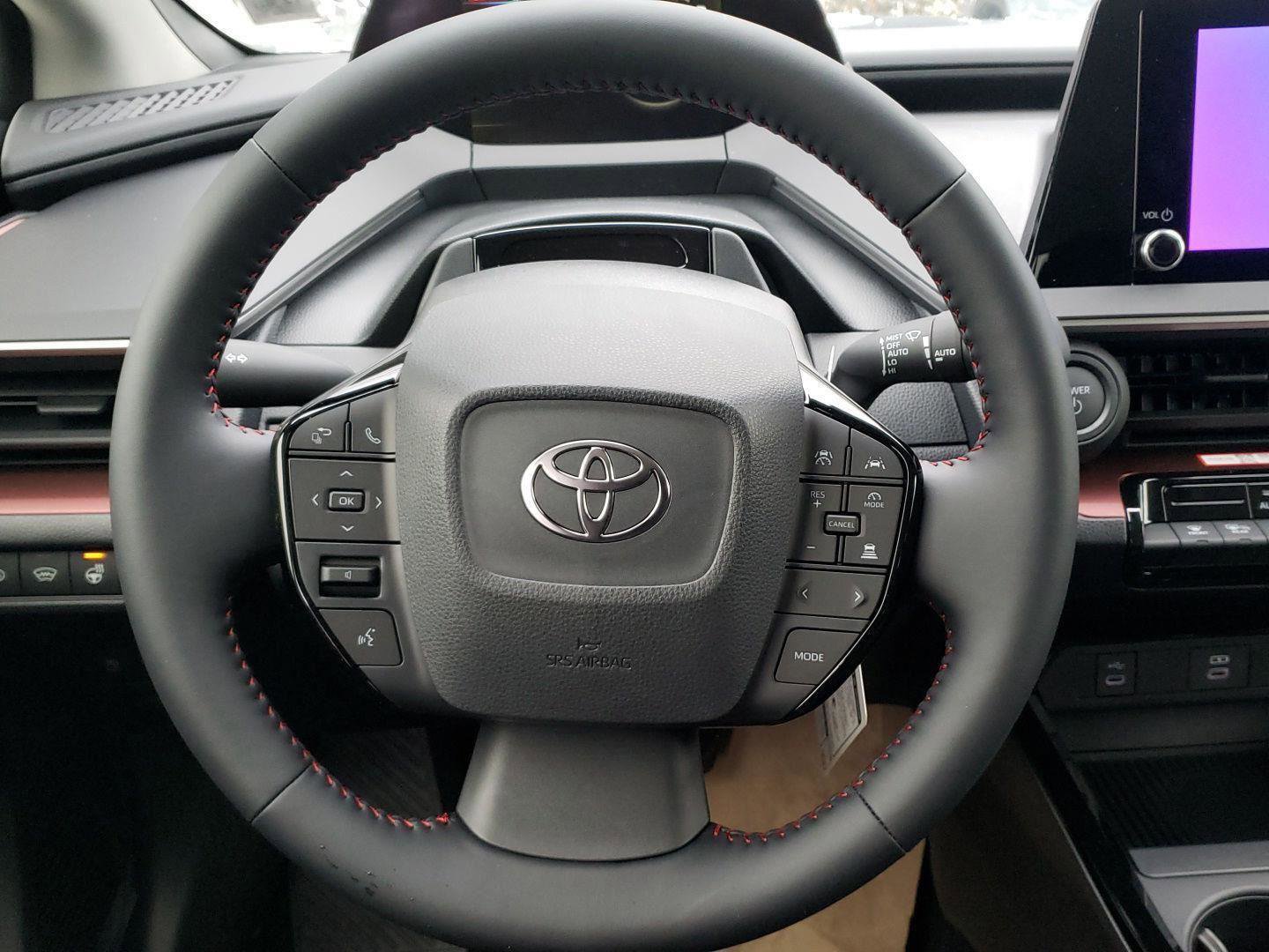 New 2026 Toyota Prius Plug-In Hybrid FWD image 10