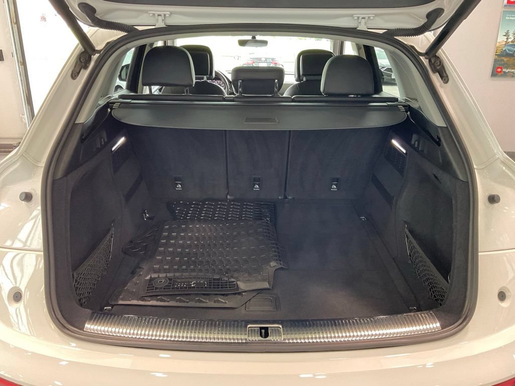 Used 2019 Audi Q5 Prestige AWD/4WD image 23