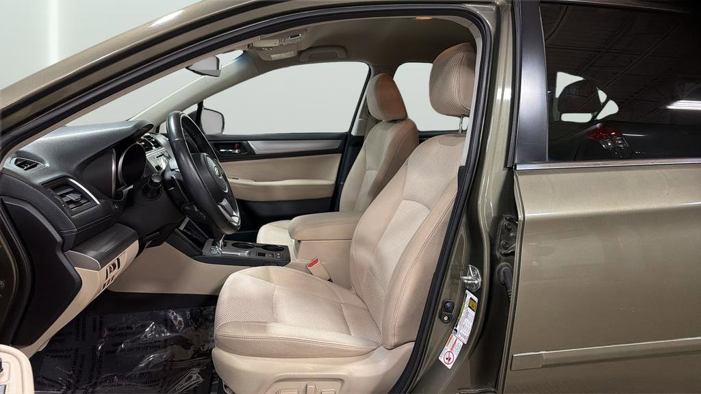 Used 2019 Subaru Outback 2.5i Premium image 23