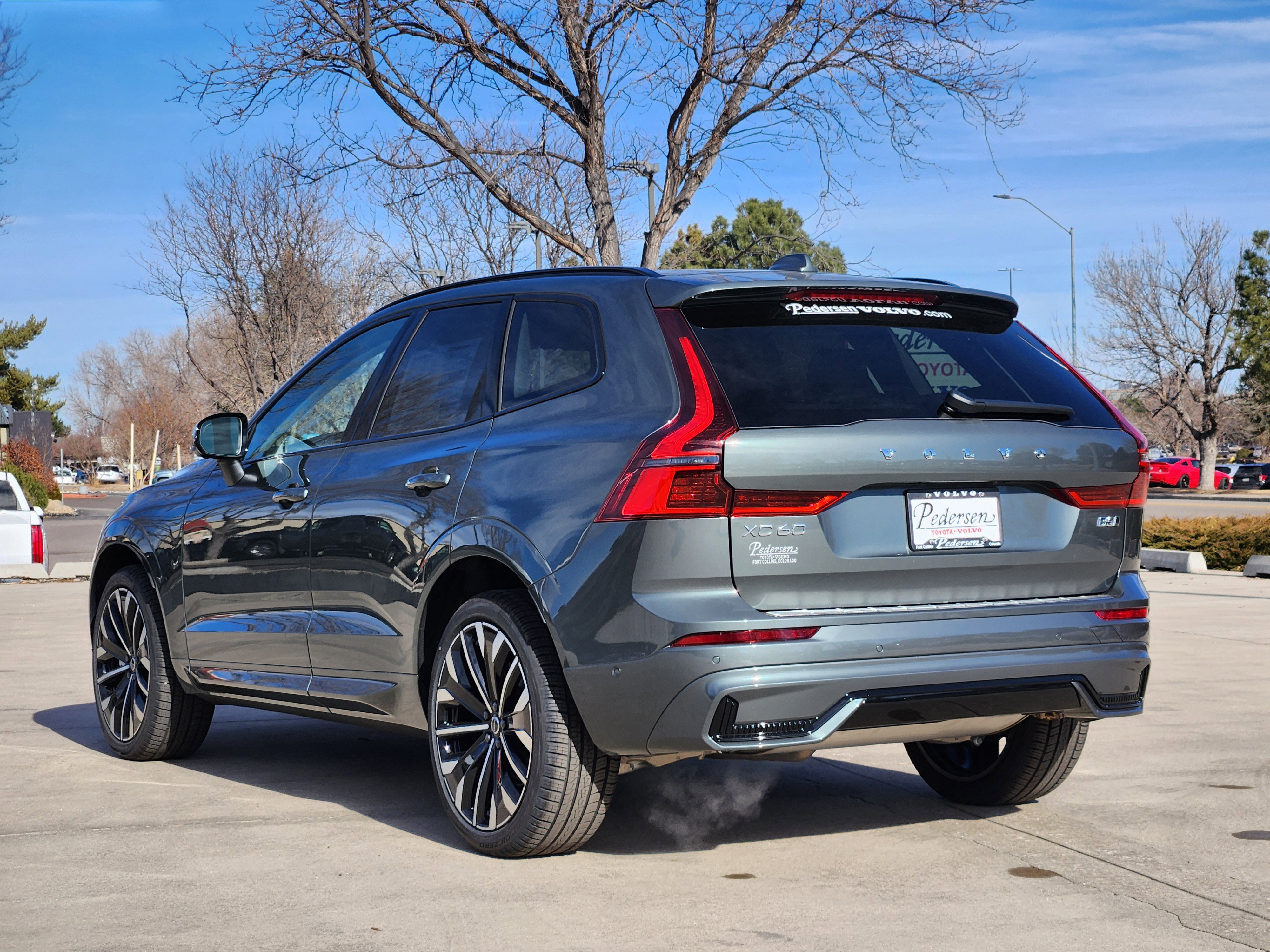 New 2026 Volvo XC60 B5 Ultra w/ Protection Package Premier image 5