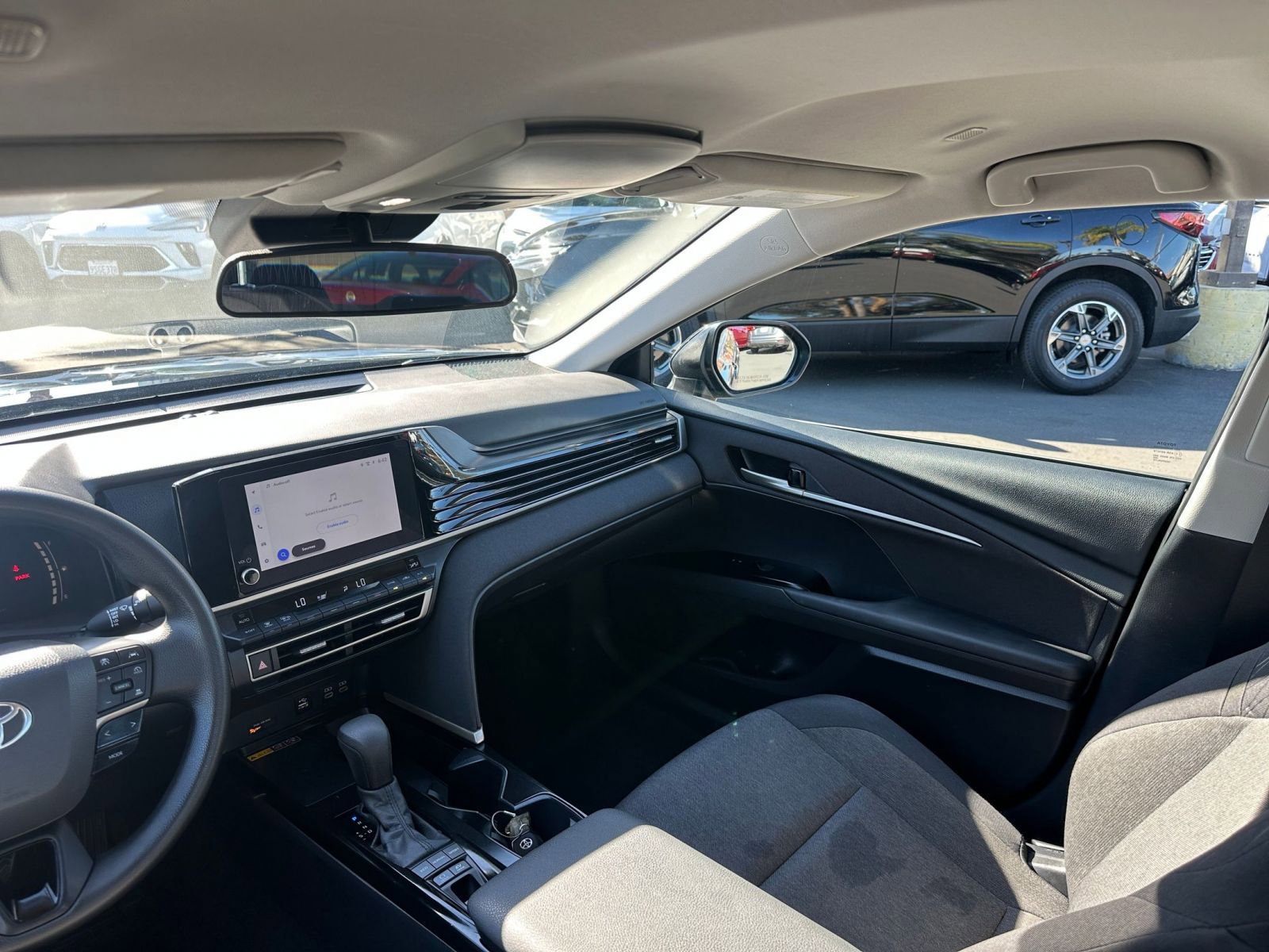 Used 2025 Toyota Camry LE image 34