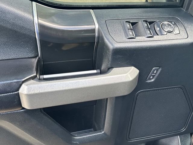 Used 2019 Ford F150 Raptor w/ Equipment Group 801A Mid image 28