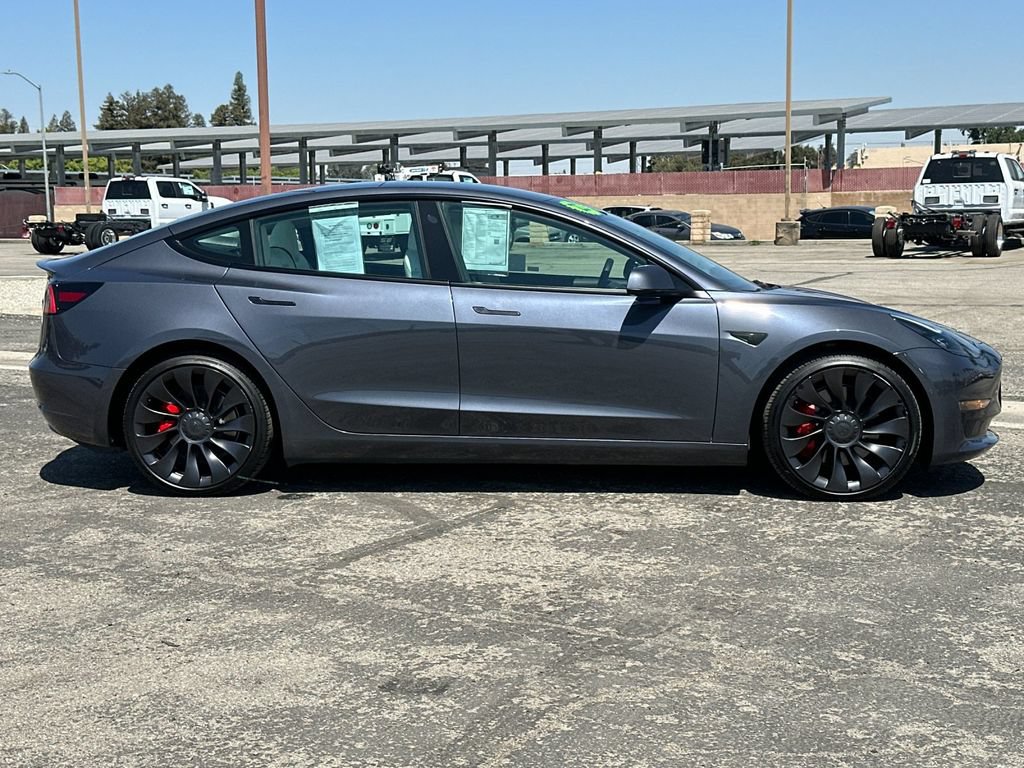 Used 2022 Tesla Model 3 Performance AWD/4WD image 2