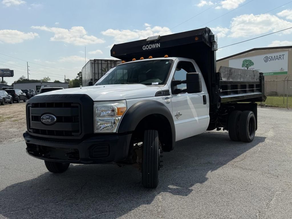 Used 2016 Ford F550 2WD Regular Cab Super Duty image 2