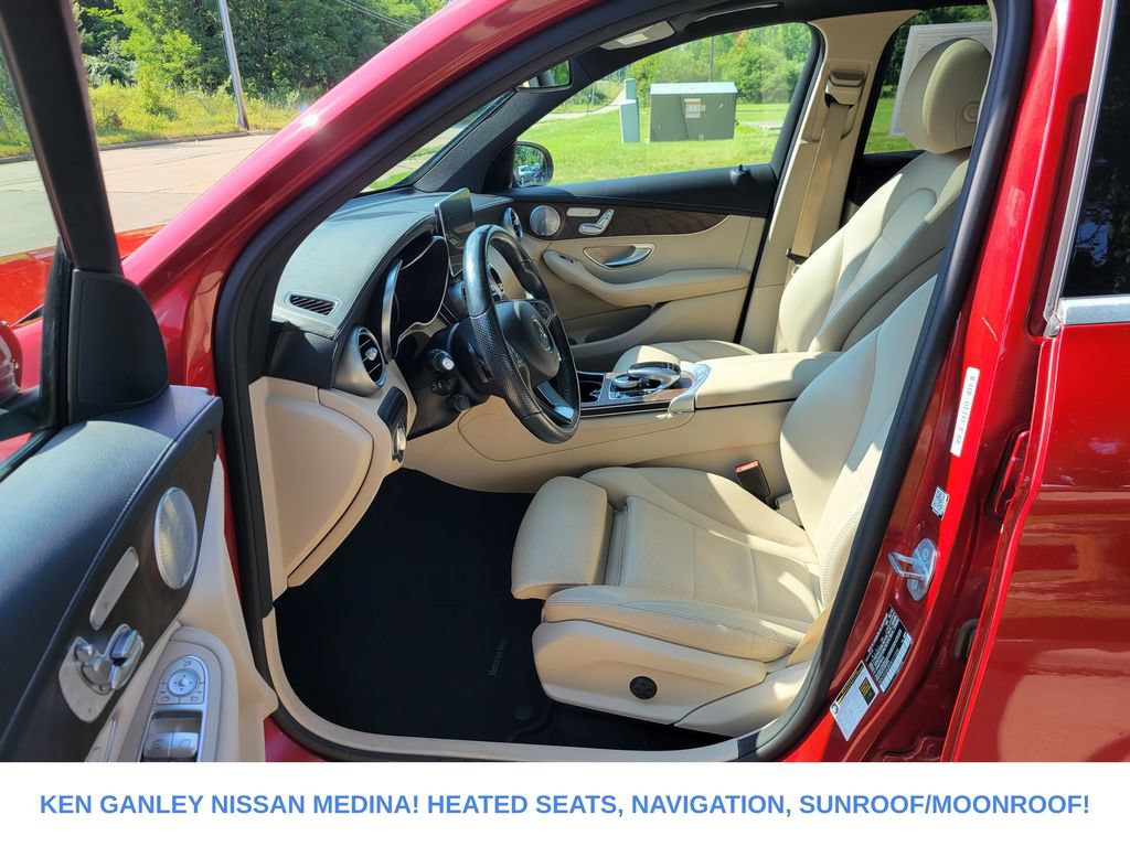 Used 2018 Mercedes-Benz GLC 300 4MATIC image 37