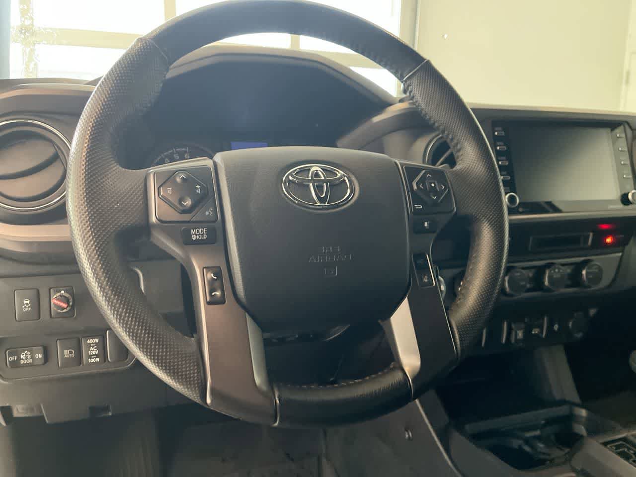 Certified 2023 Toyota Tacoma TRD Off-Road AWD/4WD image 14