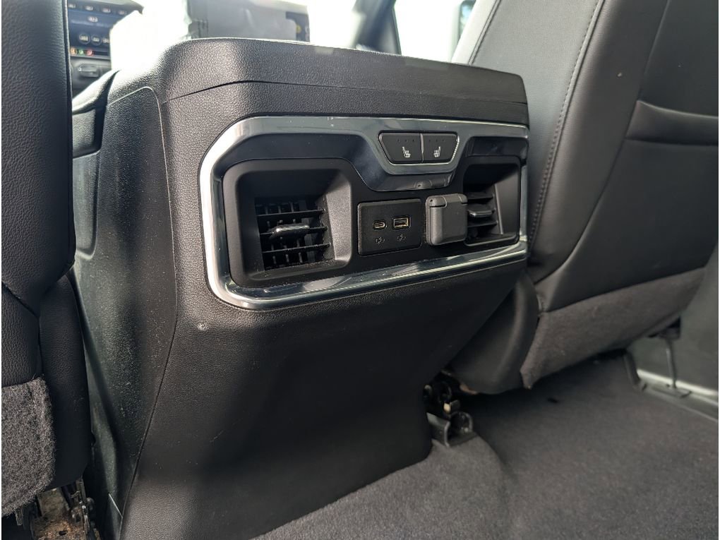 Used 2020 Chevrolet Silverado 2500 LTZ image 30