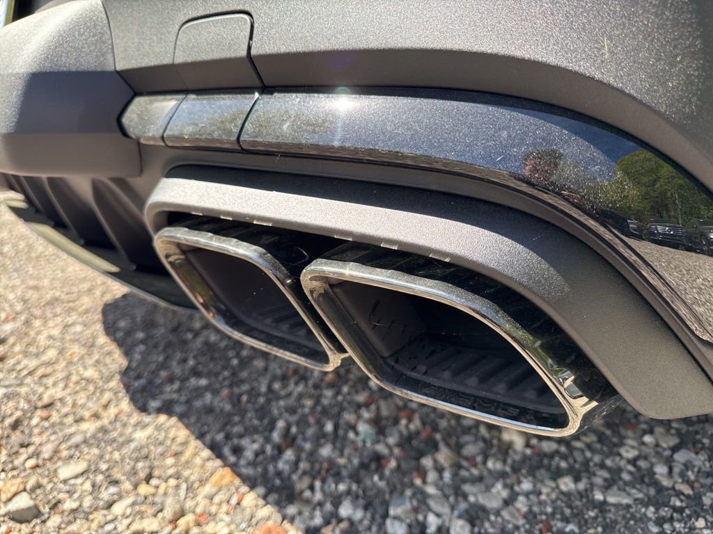 New 2025 Mercedes-Benz GLC 63 AMG S image 13