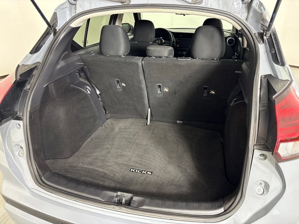 Used 2022 Nissan Kicks SV FWD image 20