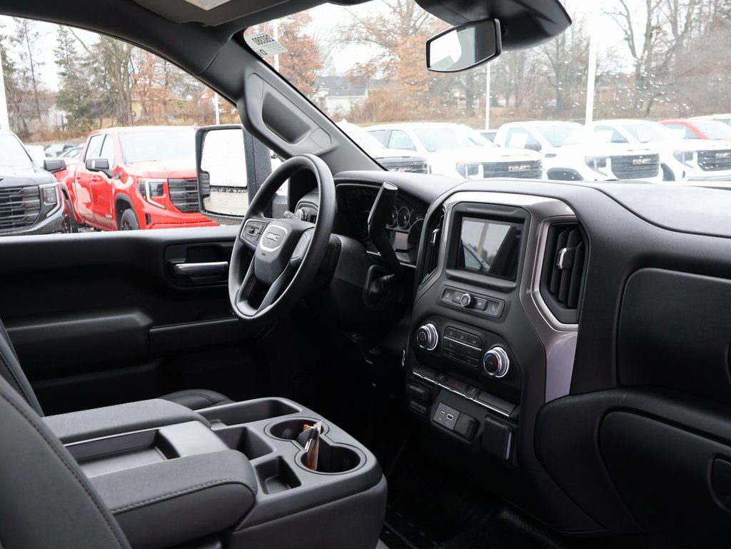 New 2026 GMC Sierra 3500 Pro w/ Convenience Package image 27