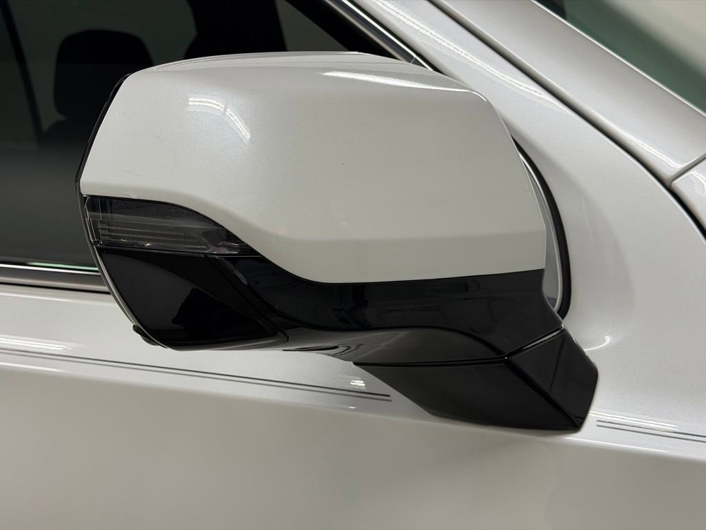 Certified 2022 GMC Yukon Denali image 18