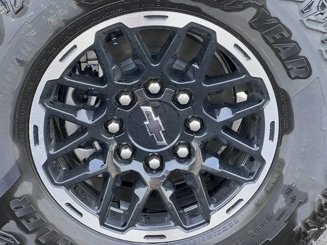 New 2026 Chevrolet Silverado EV Trail Boss w/ Premium Package image 8