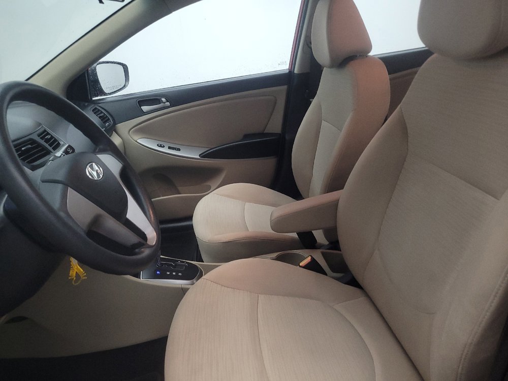 Used 2015 Hyundai Accent GLS FWD image 17