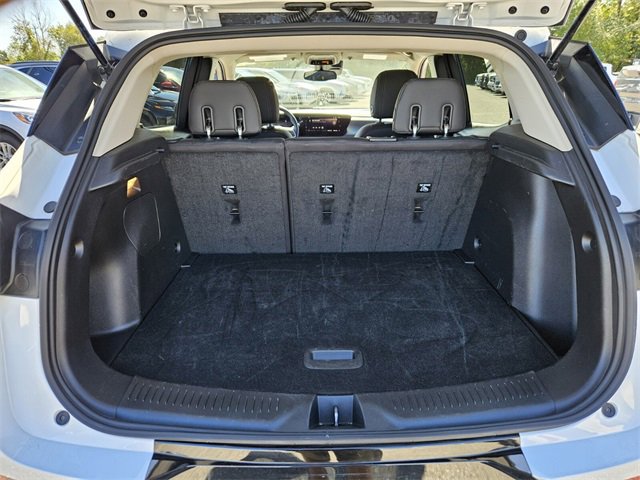 Used 2024 Buick Encore GX Sport Touring image 14