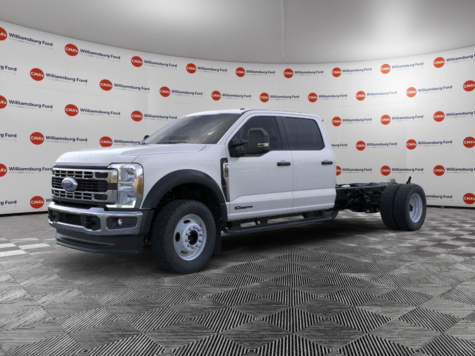 New 2026 Ford F550 4x4 Crew Cab