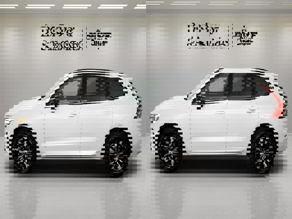 Certified 2025 Volvo XC60 B5 Core w/ Protection Package Premier image 36