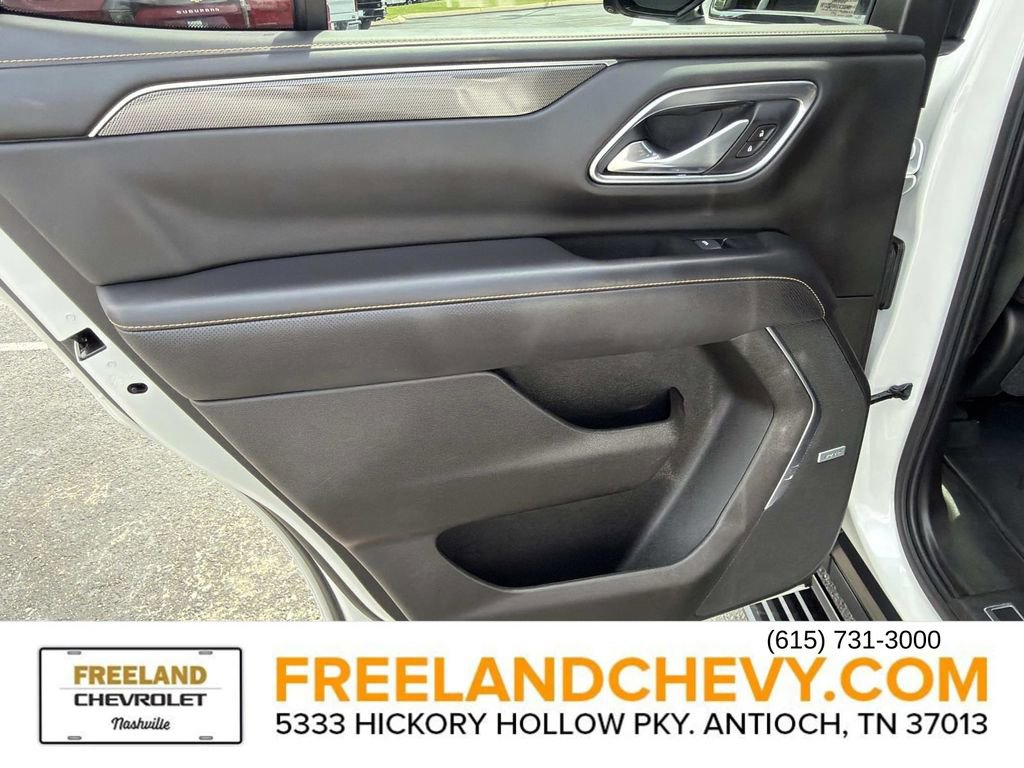 Used 2021 GMC Yukon AT4 w/ AT4 Premium Plus Package AWD/4WD image 15