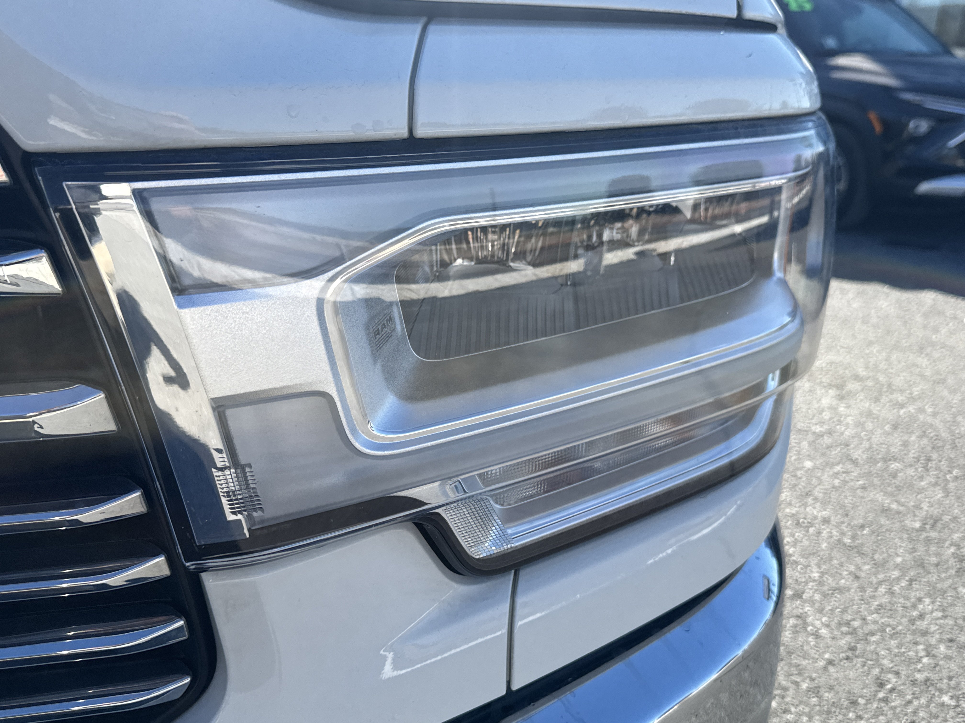 Used 2023 RAM 2500 Laramie AWD/4WD image 9