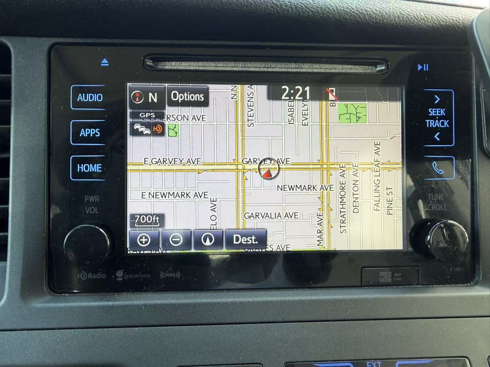 Used 2016 Toyota Sienna XLE w/ XLE Navigation Package FWD image 16