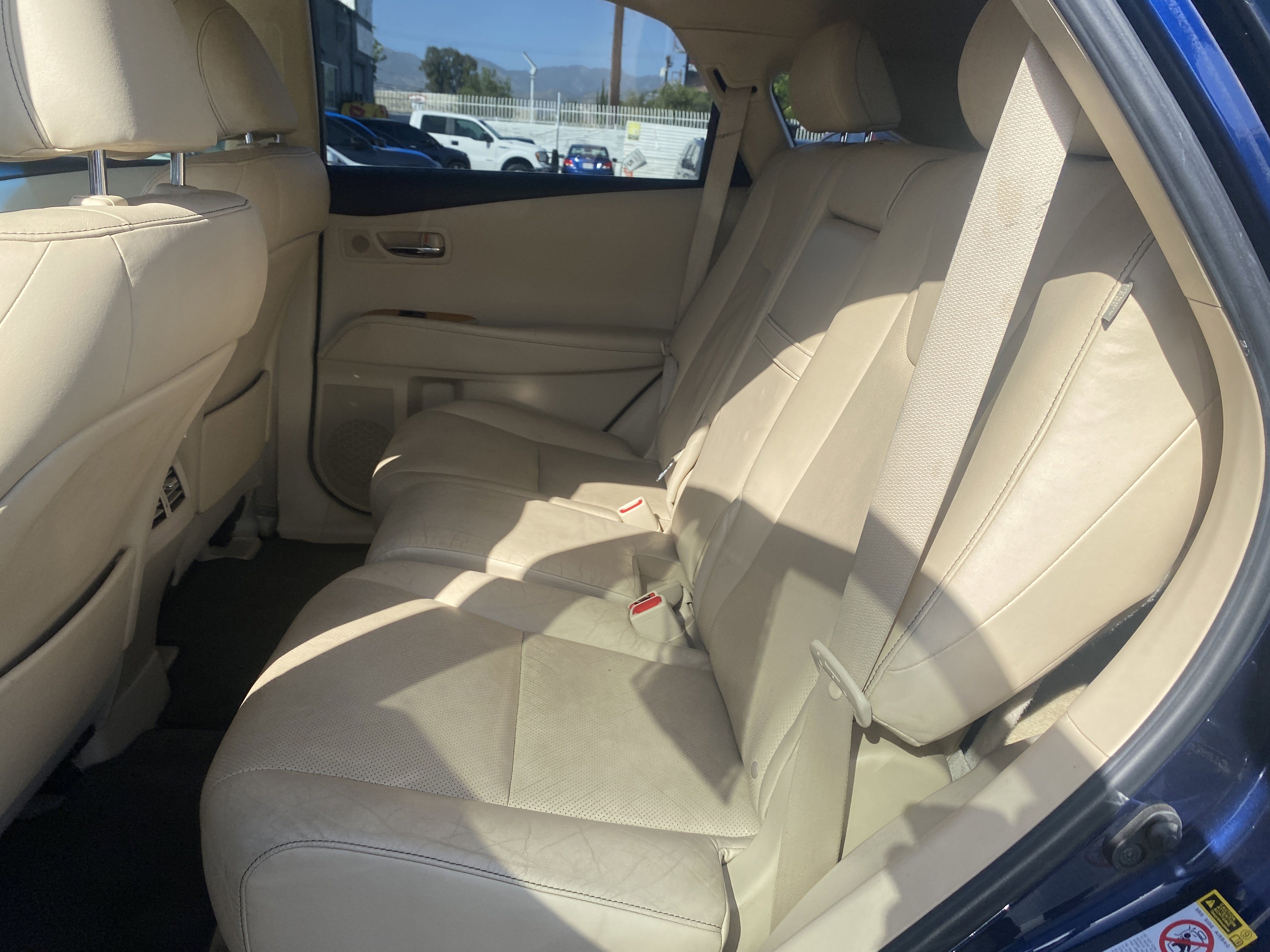 Used 2014 Lexus RX 450h FWD image 16