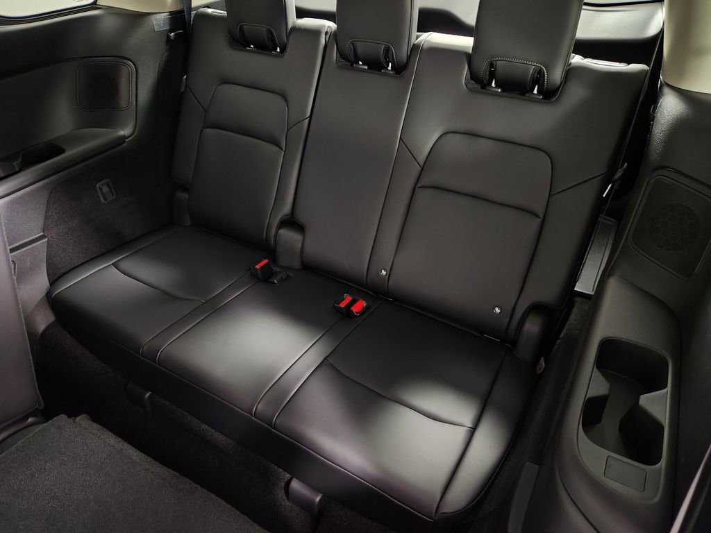 New 2026 Nissan Pathfinder Platinum w/ Cargo Package image 13