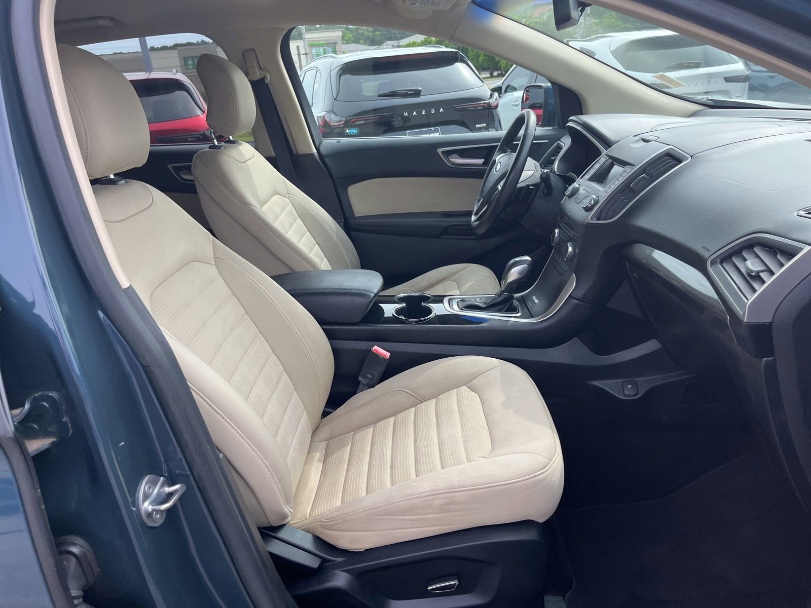 Used 2016 Ford Edge SEL FWD image 31