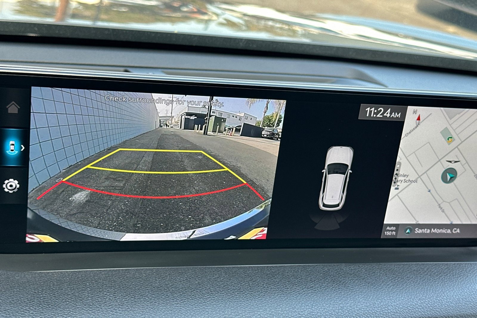 Used 2023 Genesis GV70 2.5T w/ Select Package image 21