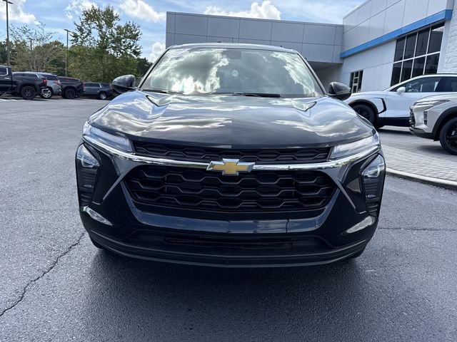 New 2026 Chevrolet Trax LS w/ LS Convenience Package FWD image 8