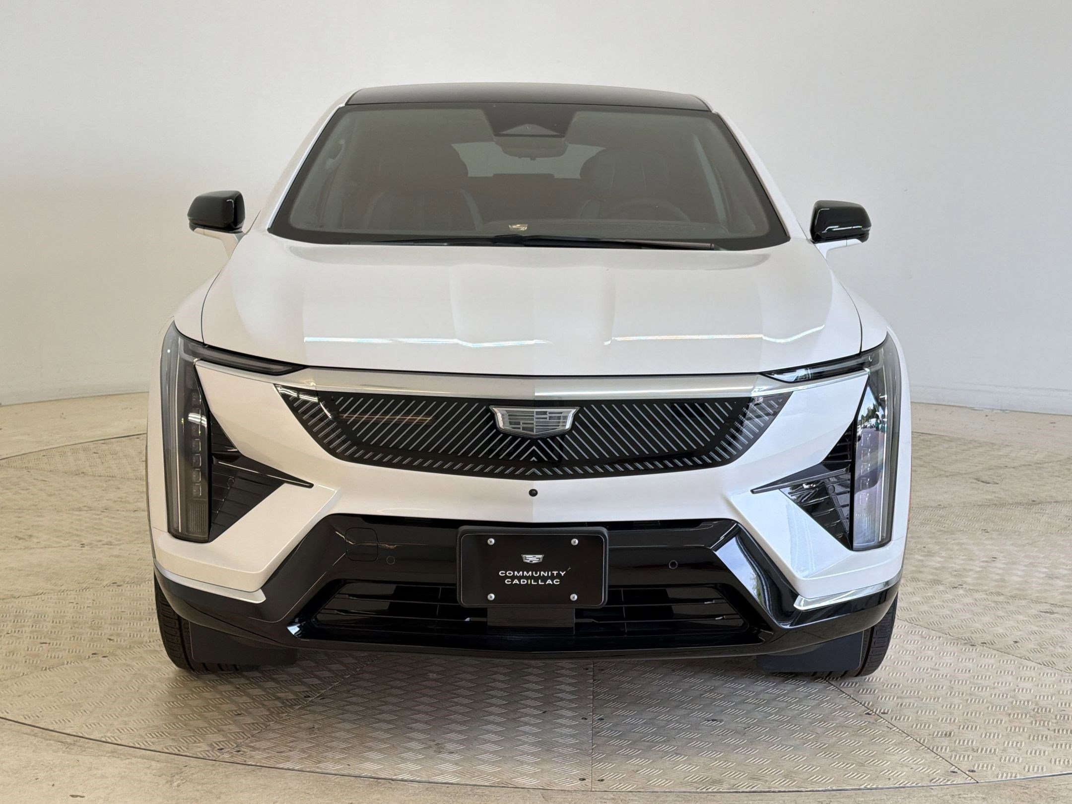 New 2025 Cadillac Optiq Luxury 1 AWD/4WD image 6