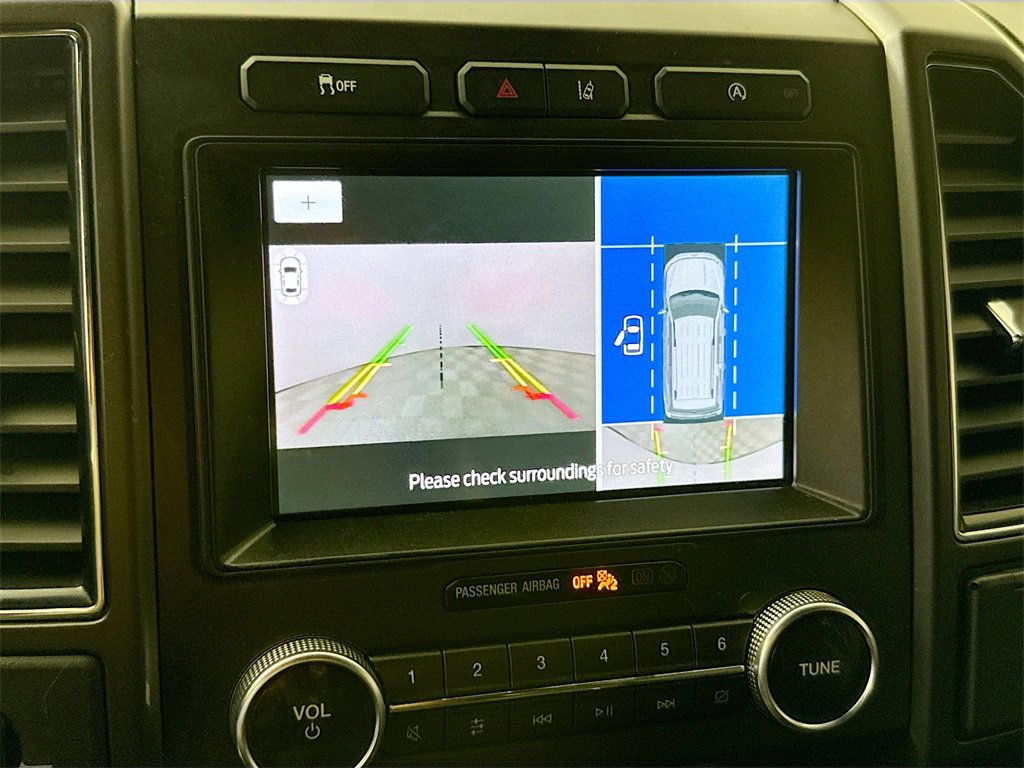 Used 2020 Ford Expedition Max Limited w/ Equipment Group 301A image 15