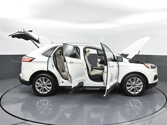 Certified 2024 Ford Edge Titanium AWD/4WD image 49
