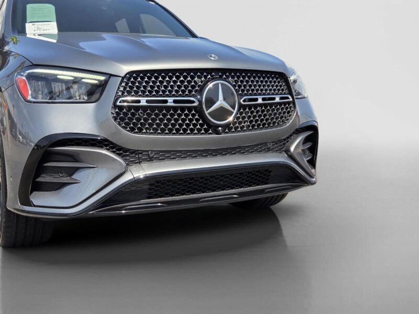 Certified 2025 Mercedes-Benz GLE 580 4MATIC image 9