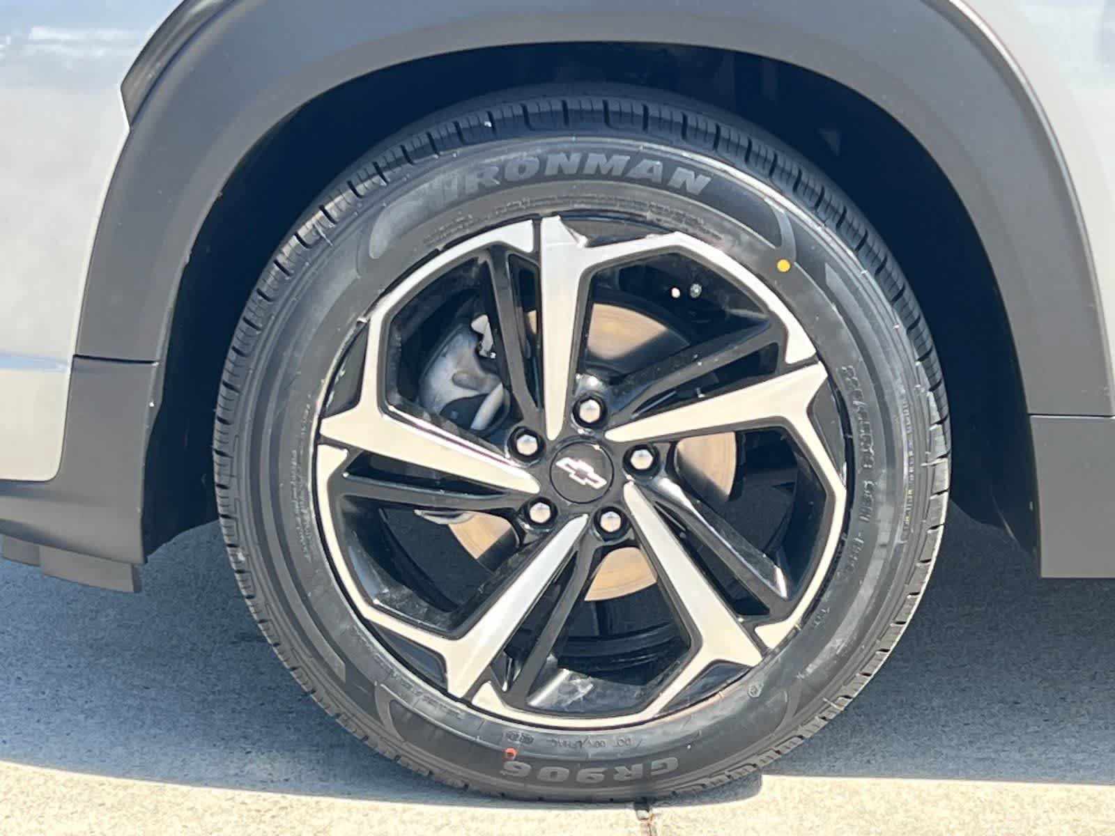 Used 2023 Chevrolet TrailBlazer RS w/ Convenience Package FWD image 26