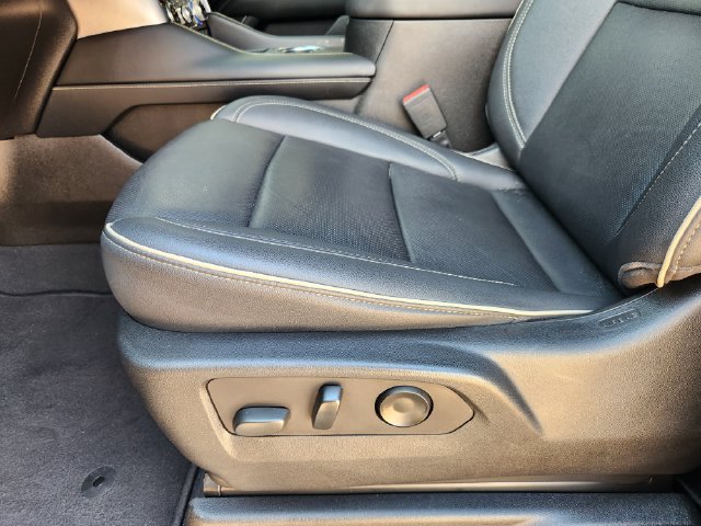 Used 2022 GMC Yukon SLT w/ SLT Luxury Package RWD image 23
