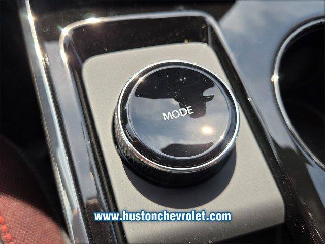 New 2027 Chevrolet Equinox RS w/ Safety and Technology Package FWD image 24