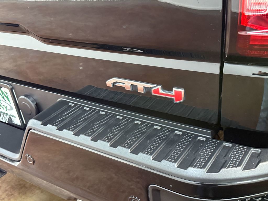 Used 2024 GMC Sierra 1500 AT4 w/ Technology Package image 53