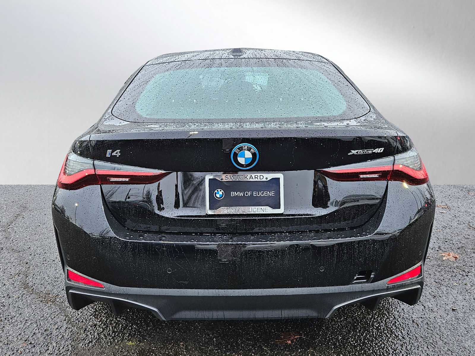 Used 2025 BMW i4 xDrive40i w/ Premium Package image 4