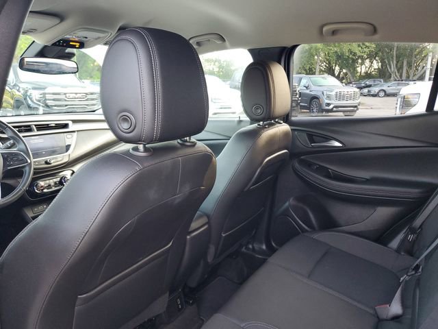 Used 2023 Buick Encore GX Select image 8