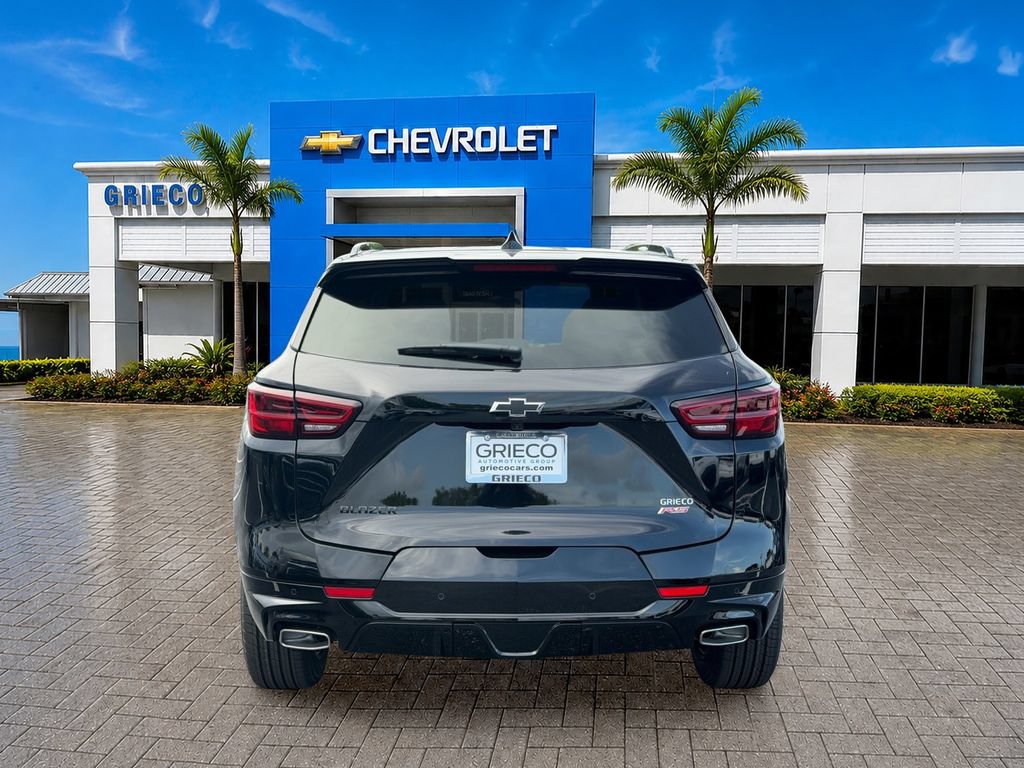 New 2026 Chevrolet Blazer RS w/ Enhanced Convenience Package FWD image 4