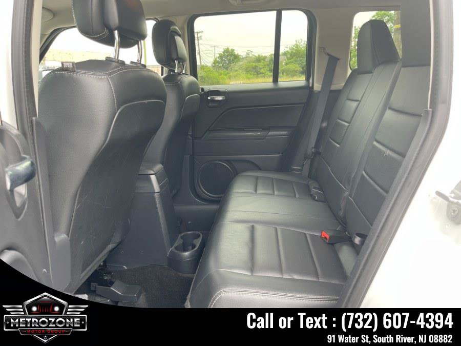 Used 2015 Jeep Patriot High Altitude AWD/4WD image 16