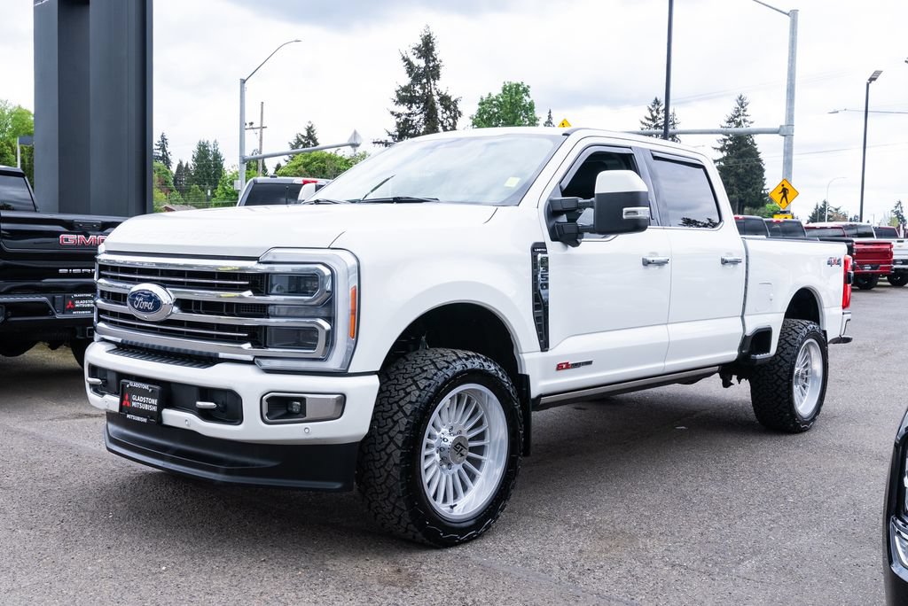 Used 2023 Ford F350 Limited AWD/4WD image 3