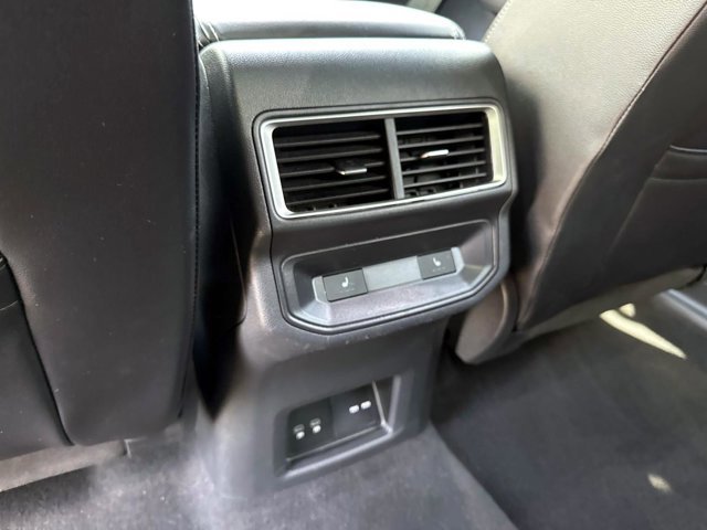 Used 2025 Volkswagen Atlas Cross Sport SEL Premium R-Line AWD/4WD image 16