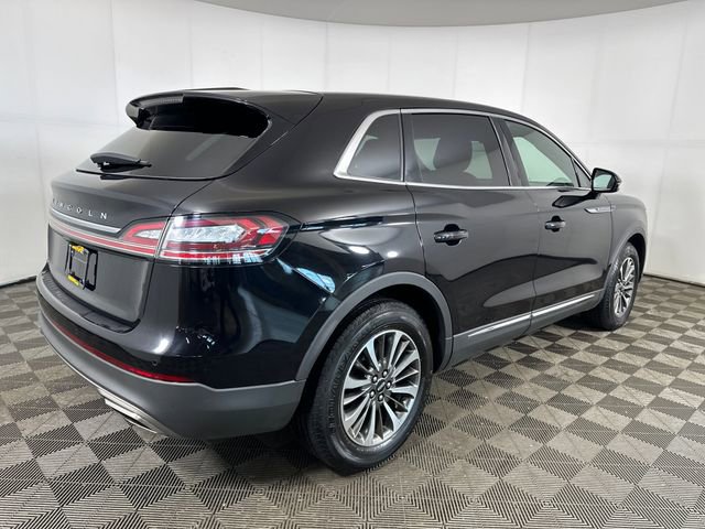 Used 2020 Lincoln Nautilus FWD w/ Equipment Group 101A image 3